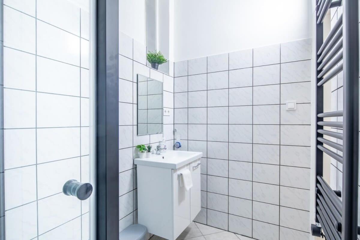 Very Central Convenient Flat Budapeste Exterior foto